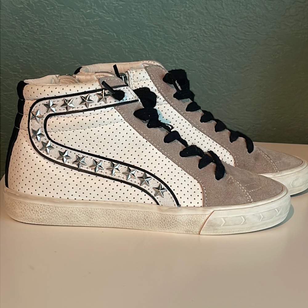 Vintage Havana Hightops
